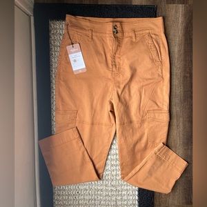 NWT cabi paper bag cargo pants